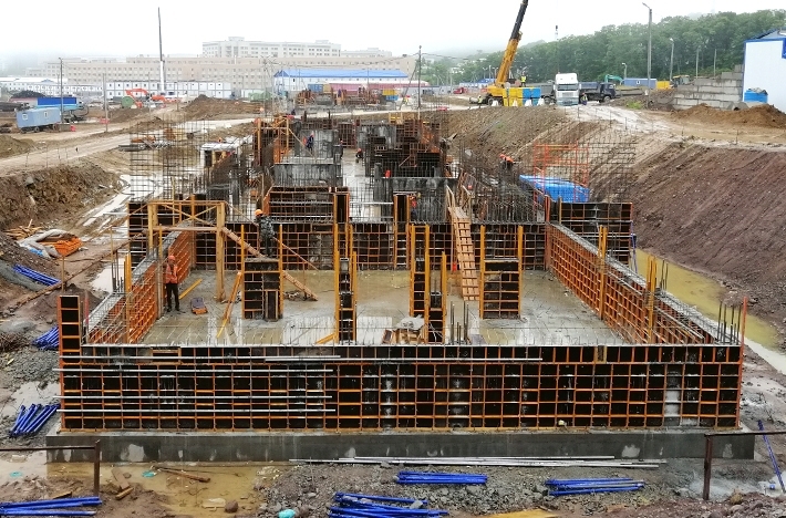 Музейный и театрально-образовательный комплексы о. Русский